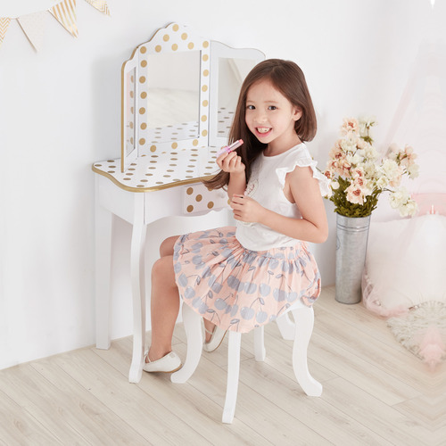 Dressing sale table baby